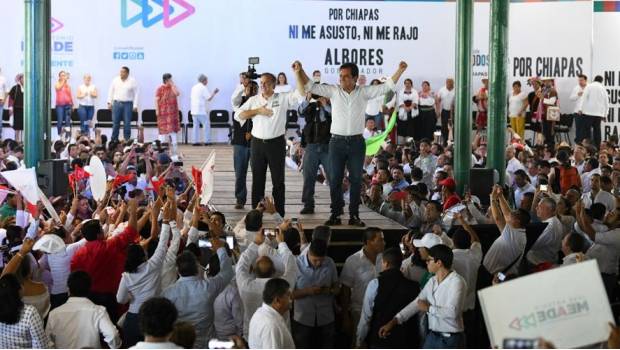 AMLO dice que ganarán todas las gobernaturas, será