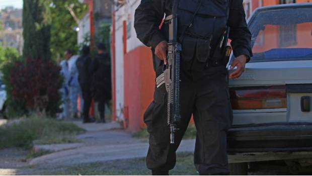 Detienen a policía de Jalisco por participar en robo. Noticias en tiempo real
