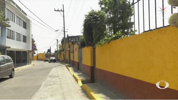 Delegación Álvaro Obregón pinta de colores perredistas más de 5 mil fachadas de casas. Noticias en tiempo real