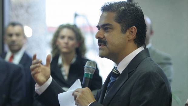 Javier Alatorre declinó invitación a moderar tercer debate presidencial. Noticias en tiempo real