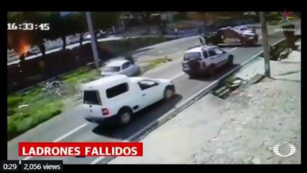 VIDEO: asaltantes atropellan policías en Yautepec. Noticias en tiempo real