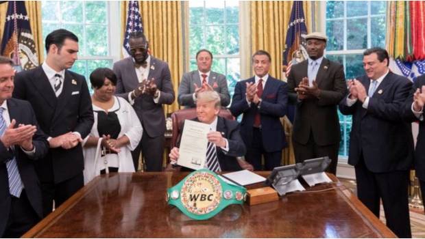 Trump concede indulto póstumo al boxeador Jack Johnson. Noticias en tiempo real