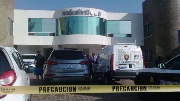 Asesinan a reconocido médico en su clínica en Querétaro. Noticias en tiempo real