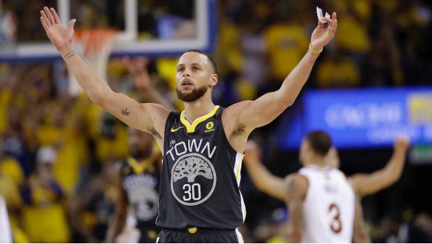Con Curry en modo ‘francotirador’, los Warriors amplían ventaja sobre los Cavs en las Finales de la NBA. Noticias en tiempo real