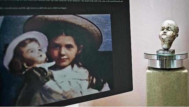 Muñeca que sobrevivió al Titanic.