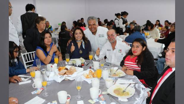 Fernando Zamora Morales, candidato a presidente municipal de Toluca se reúne con personas con discapacidad. Noticias en tiempo real