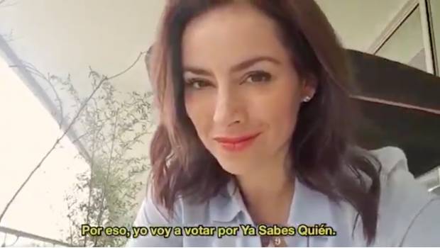 “Voy a votar por ya sabes quién”: Claudia Lizaldi protagoniza spot de Morena. Noticias en tiempo real
