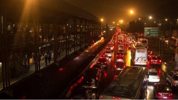 Reanuda servicio Línea A del Metro tras fuertes lluvias del jueves. Noticias en tiempo real
