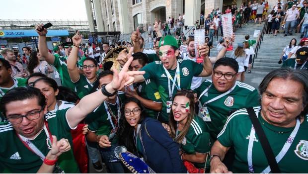 FIFA abre investigación por canto homofóbico de aficionados mexicanos en Rusia. Noticias en tiempo real