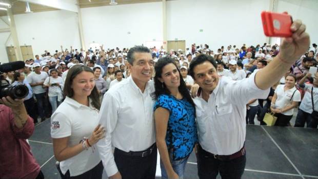Promete Rutilio Escandón a jóvenes de Chiapas el cambio verdadero. Noticias en tiempo real