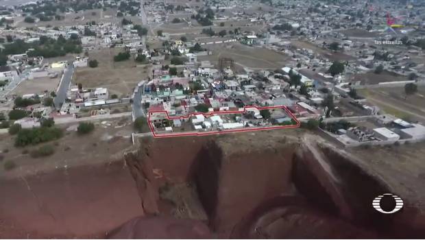Minas que abastecen obras de NAICM destruyen casas y calidad de vida de mexiquenses. Noticias en tiempo real
