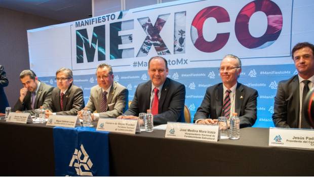 Acuden 2 de 5 candidatos a debate de Coparmex en Chiapas. Noticias en tiempo real