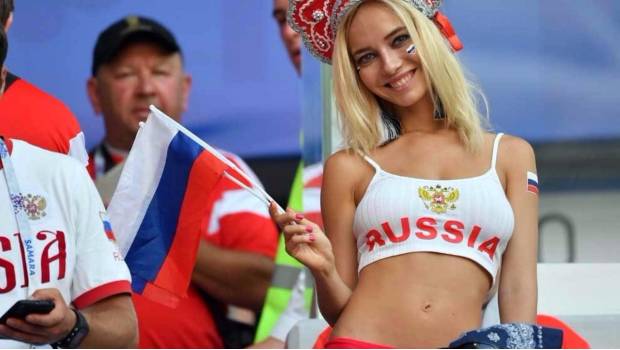 La aficionada más reconocida de Rusia 2018 resultó ser actriz porno (VIDEO). Noticias en tiempo real