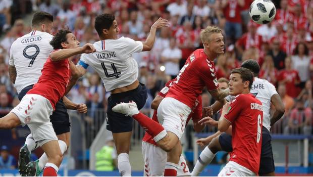 Francia y Dinamarca protagonizan el primer partido sin goles de Rusia 2018. Noticias en tiempo real