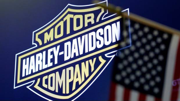 Rechaza Trump que sus políticas afectaran a Harley-Davidson. Noticias en tiempo real