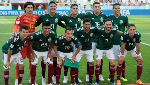 Selección Mexicana, primer equipo en superar la fase de grupos en los últimos 7 mundiales. Noticias en tiempo real