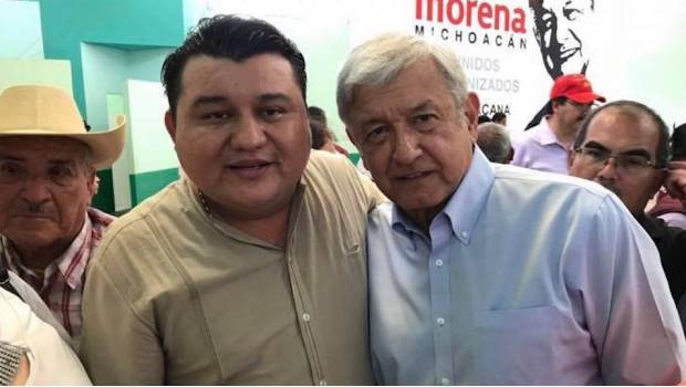 Abanderado de Morena en Michoacán renuncia a candidatura; PT acusa amenazas. Noticias en tiempo real