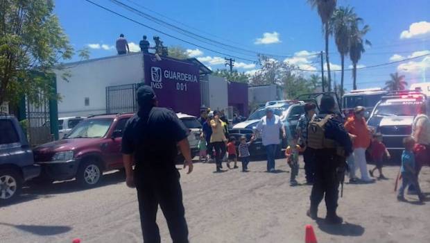 Evacuan a 49 niñas y niños por fuga de gas en La Paz. Noticias en tiempo real