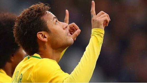 Neymar ha pasado 14 minutos tirado en la cancha durante el Mundial de Rusia. Noticias en tiempo real
