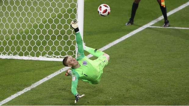 Portero inglés se ayudó de “acordeón” en penaltis contra Colombia (VIDEO). Noticias en tiempo real