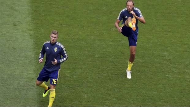 Falsa alarma provoca desalojo de Selección de Suecia previo a Cuartos de Final. Noticias en tiempo real