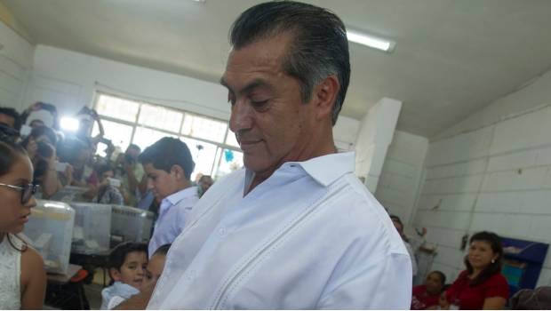 Reaparece 'El Bronco' tras retomar gubernatura de Nuevo León. Noticias en tiempo real