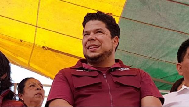 Acusan persecución política por orden de aprehensión contra dirigente de Morena en Puebla. Noticias en tiempo real