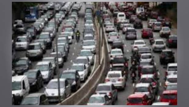 Libros de ayer y hoy. Peligroso  tráfico vehicular en la CDMX. Noticias en tiempo real