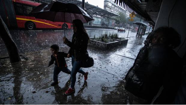 SMN pronostica lunes de fuertes lluvias en gran parte del país. Noticias en tiempo real