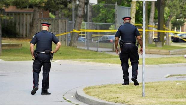 Tiroteo en Toronto deja una mujer muerta y 13 heridos. Noticias en tiempo real
