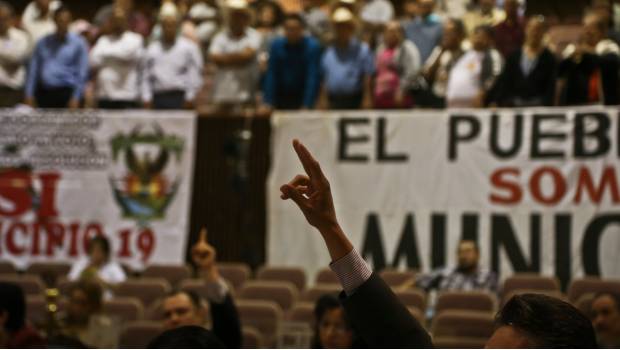 PRI ofrece 300 mil pesos para votar por iniciativa anti Morena, acusa panista. Noticias en tiempo real