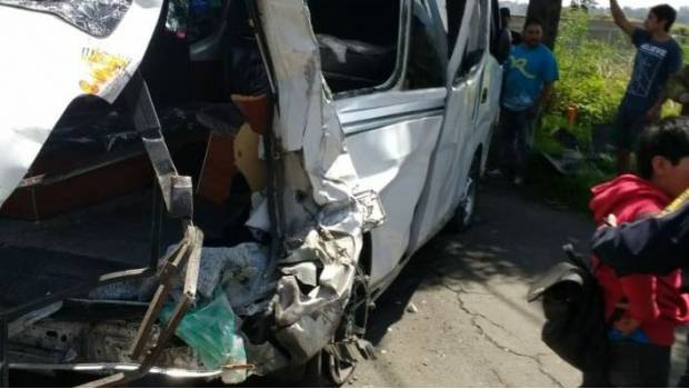 Continúan hospitalizadas 3 personas por accidente en carretera de Xochimilco. Noticias en tiempo real