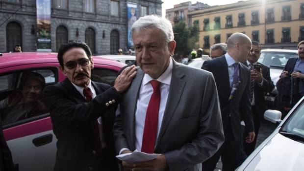 VIDEO: Viaja López Obrador en transporte público en CDMX. Noticias en tiempo real