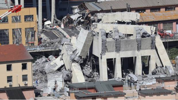 Ya son 39 muertos por caída de puente en Génova. Noticias en tiempo real