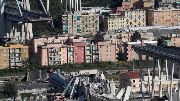 Revelan posible causa del desplome de puente en Génova, Italia. Noticias en tiempo real