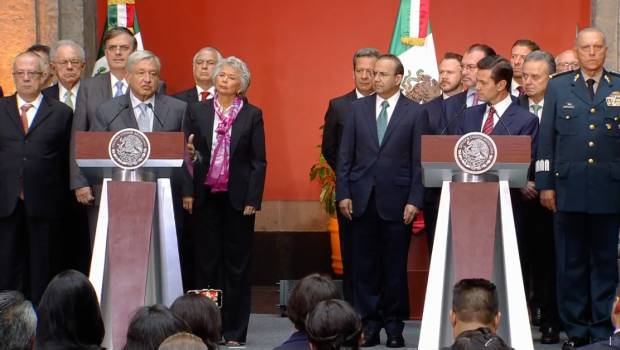 "Vamos a cancelar la reforma educativa", reitera AMLO ante Peña Nieto desde Palacio Nacional. Noticias en tiempo real