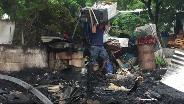 Rayo habría provocado incendio en 11 viviendas de Veracruz. Noticias en tiempo real