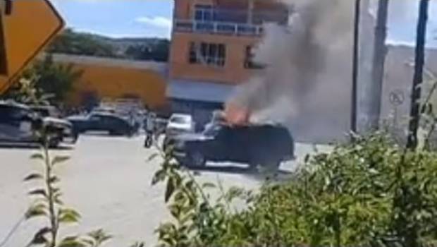 Queman vivos a 2 presuntos secuestradores en Acatlán, Puebla. Noticias en tiempo real
