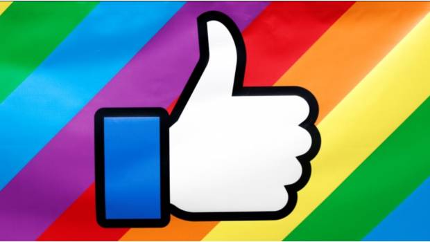 Usuarios LGBTI denuncian que Facebook mostró anuncios sobre terapias de conversión. Noticias en tiempo real