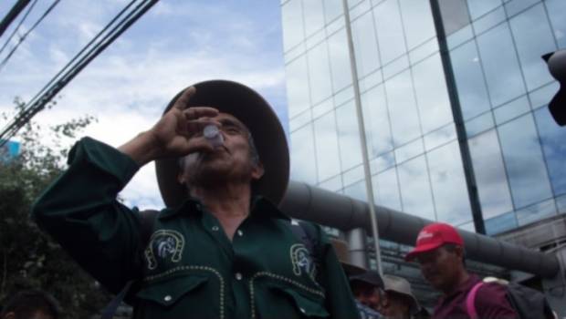 Mezcaleros de Guerrero se suman a protestas por denominación de origen. Noticias en tiempo real