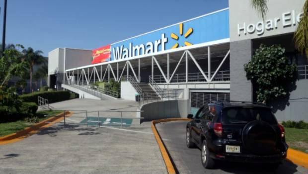 En plena crisis económica, Walmart anuncia el cierre de 13 sucursales en Argentina. Noticias en tiempo real