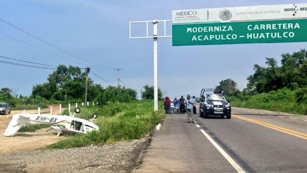 Cae avioneta en carretera Acapulco-Pinotepa. Noticias en tiempo real