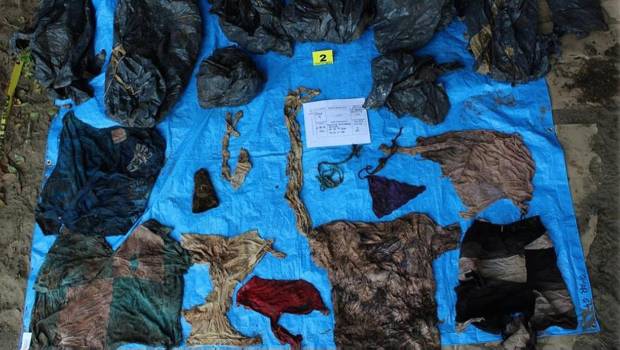 Hay ropa de bebé entre las prendas de cuerpos hallados en fosa de Veracruz. Noticias en tiempo real
