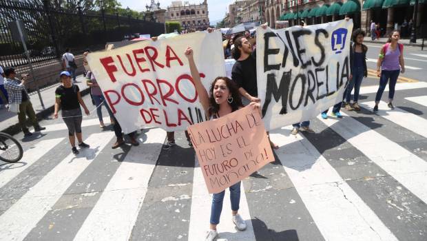 Estudiantes de Argentina expresan su apoyo a estudiantes de la UNAM. Noticias en tiempo real