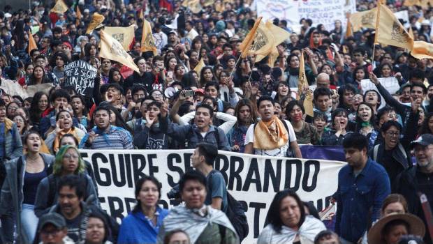 Universitarios realizan “Marcha de Silencio”; logran congregar a víctimas de violencia en México. Noticias en tiempo real