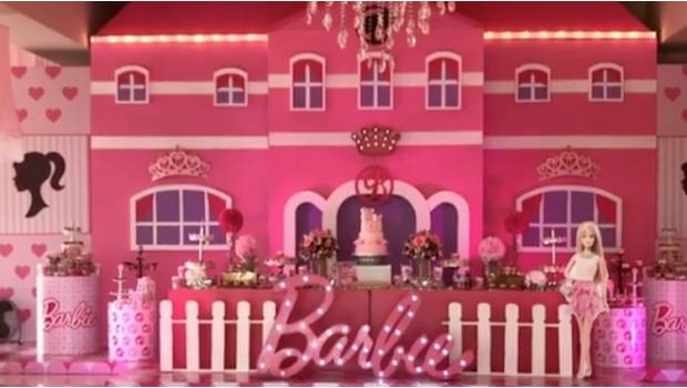 Gemelas de “El Chapo” festejan cumpleaños con temática de Barbie. Noticias en tiempo real