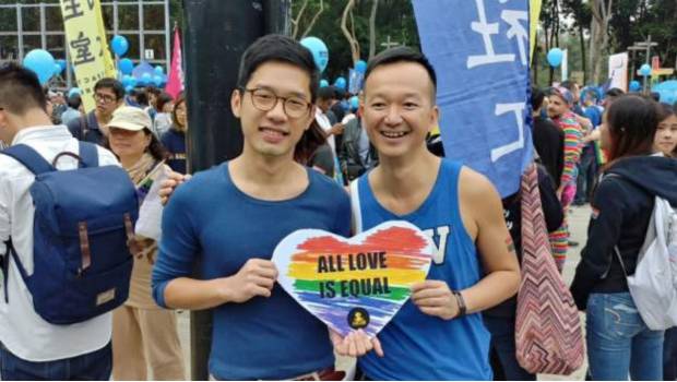 Hong Kong dará visados para que parejas del miso sexo puedan vivir juntas. Noticias en tiempo real