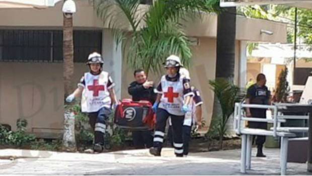 Deja 2 heridos ataque de estudiante con cuchillo en preparatoria de Campeche. Noticias en tiempo real