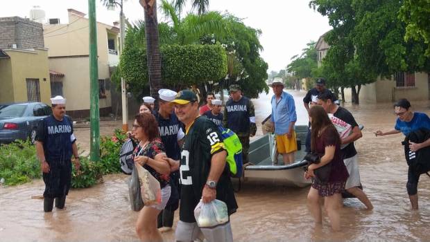 Emergencia por lluvias en Sinaloa. Visita del presidente.