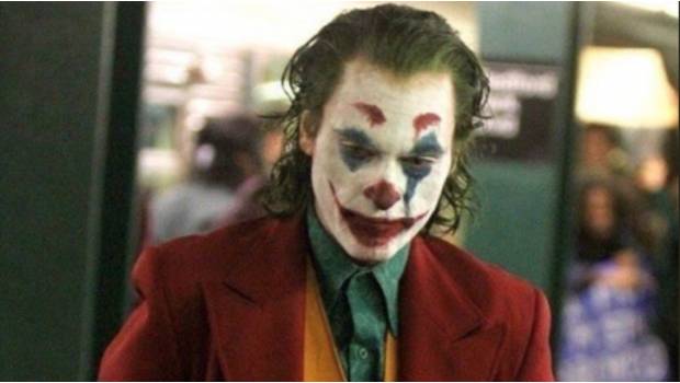 Filtran más fotos de Joaquin Phoenix como el Joker. Noticias en tiempo real